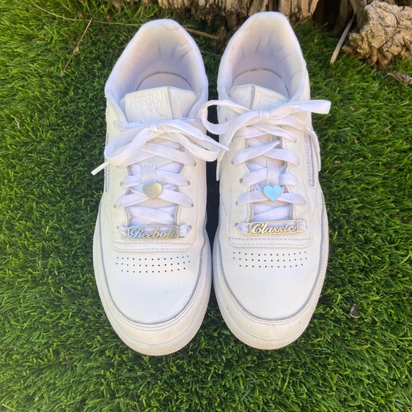 Reebok Club C 85 Sneaker with Silver Heart Charms - Women's size 8.5 - Picture 1 of 5